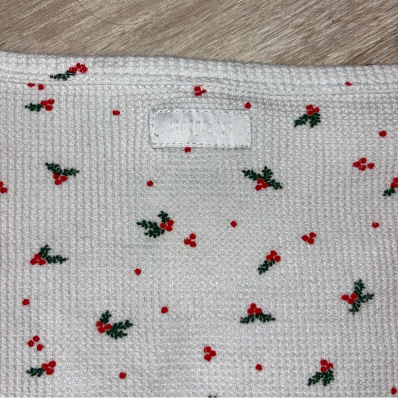 SKIMS Waffle Knit Pajama Set - Picture 9 of 10